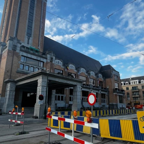 Wegenwerken rond het gemeentehuis 